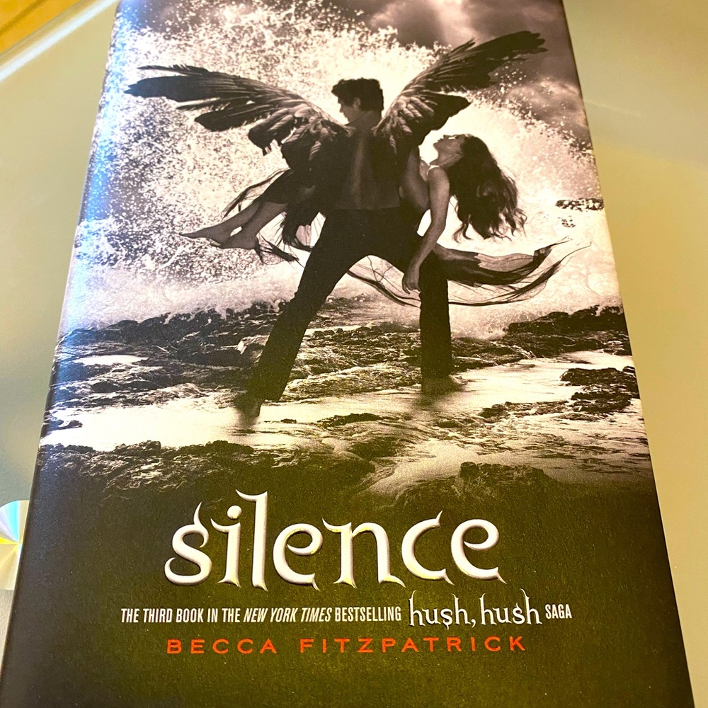 Silence (Becca Fitzpatrick)